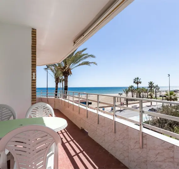 Продажа апартаментов на первом этаже в Los Boliches