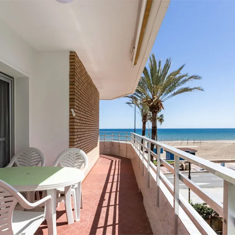 Sale of ground floor apartment in Los Boliches