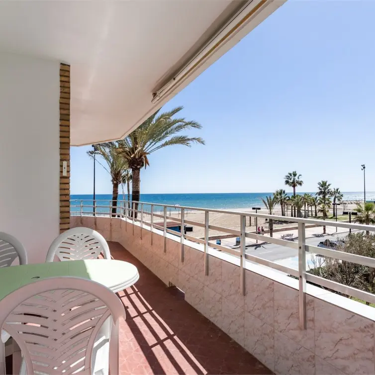 Sale of ground floor apartment in Los Boliches