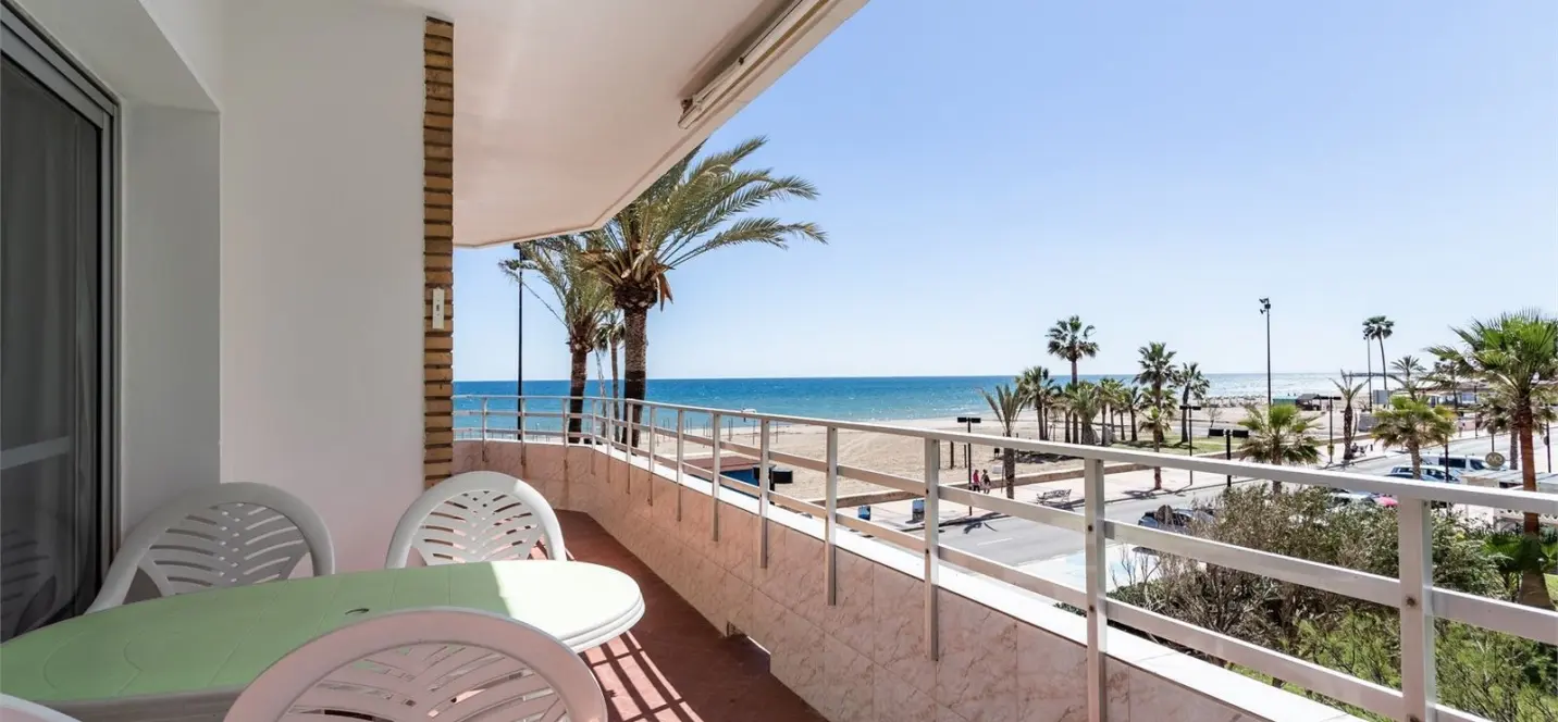 Sale of ground floor apartment in Los Boliches 4