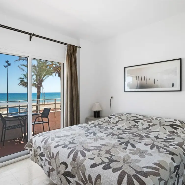 Sale of ground floor apartment in Los Boliches