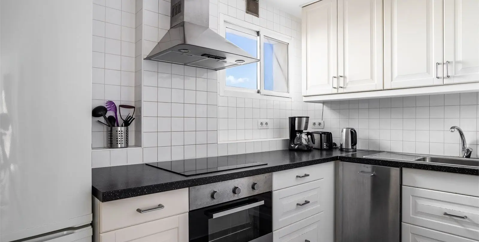 Sale of ground floor apartment in Los Boliches 10