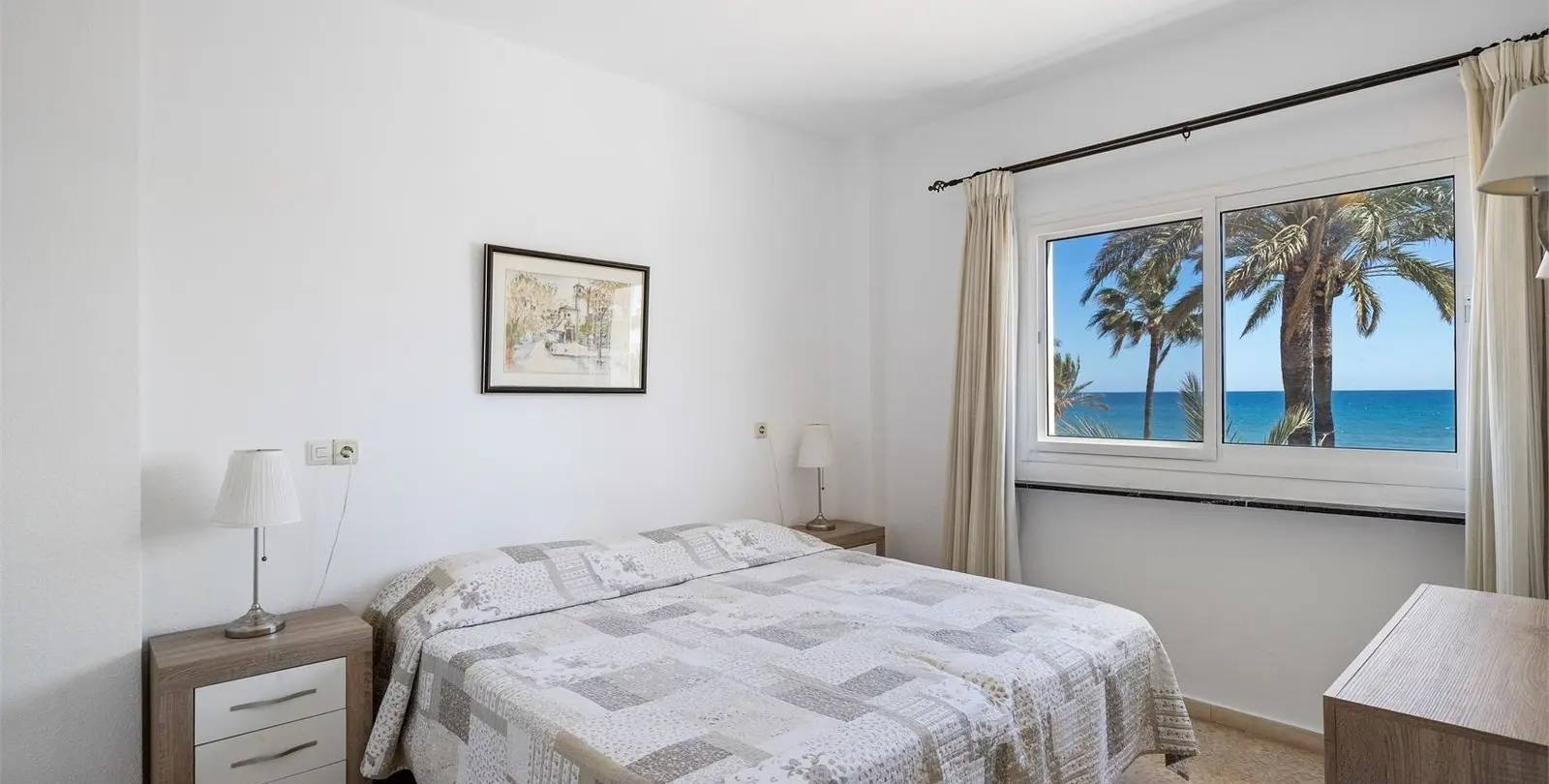 Sale of ground floor apartment in Los Boliches 18