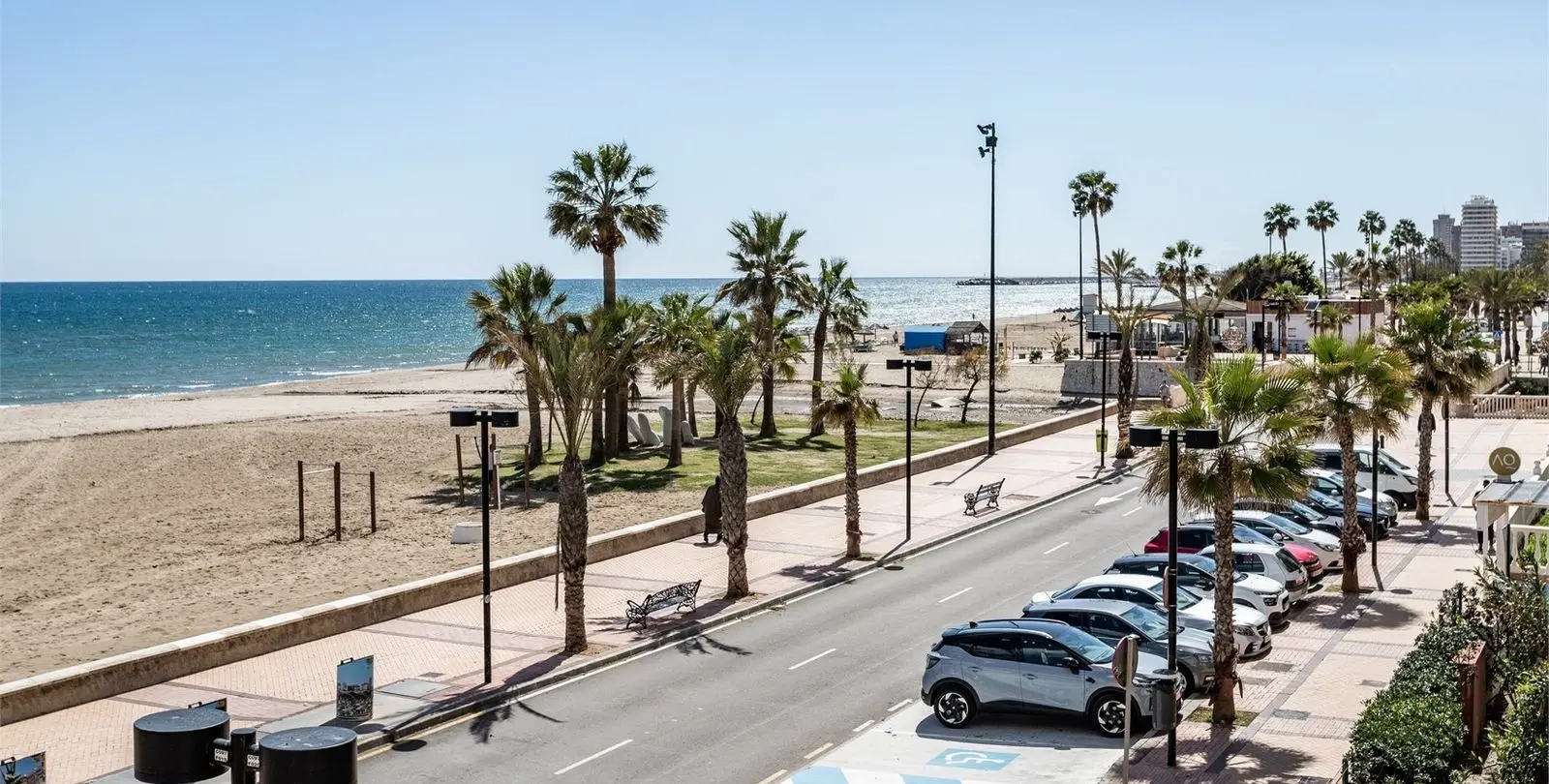 Sale of ground floor apartment in Los Boliches 24