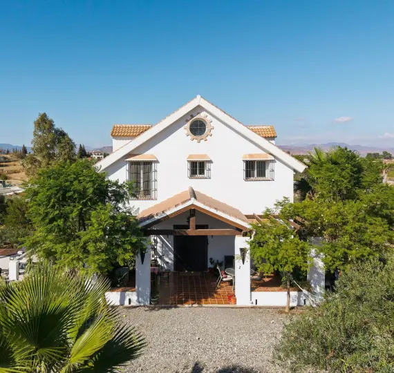 Venta de villa independiente en Alhaurín el Grande