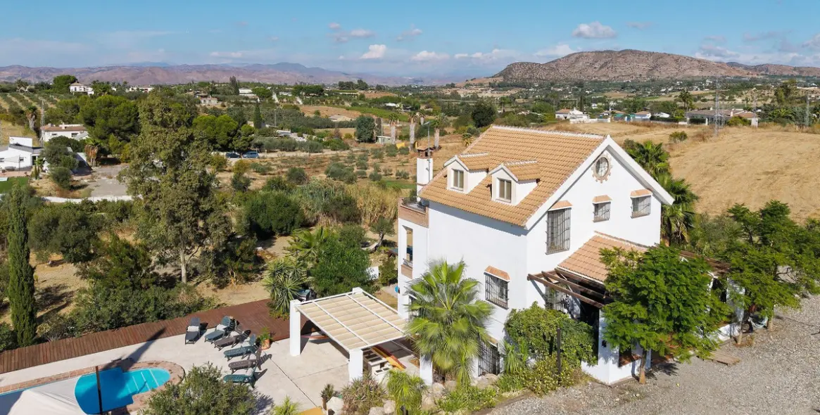 Venta de villa independiente en Alhaurín el Grande 34