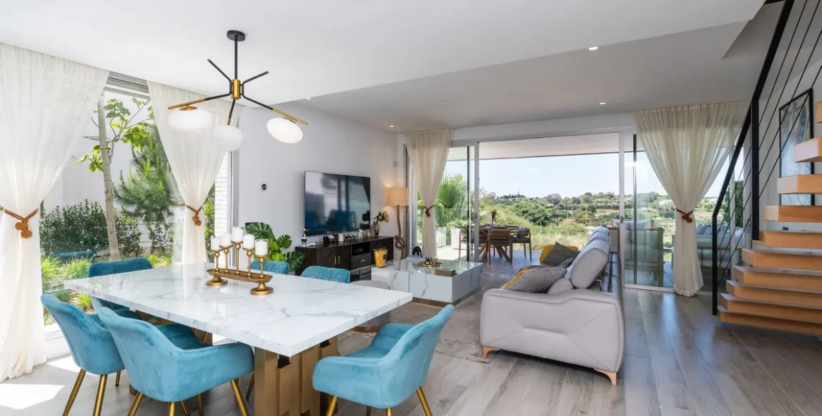 Продажа таунхауса в Cancelada 10