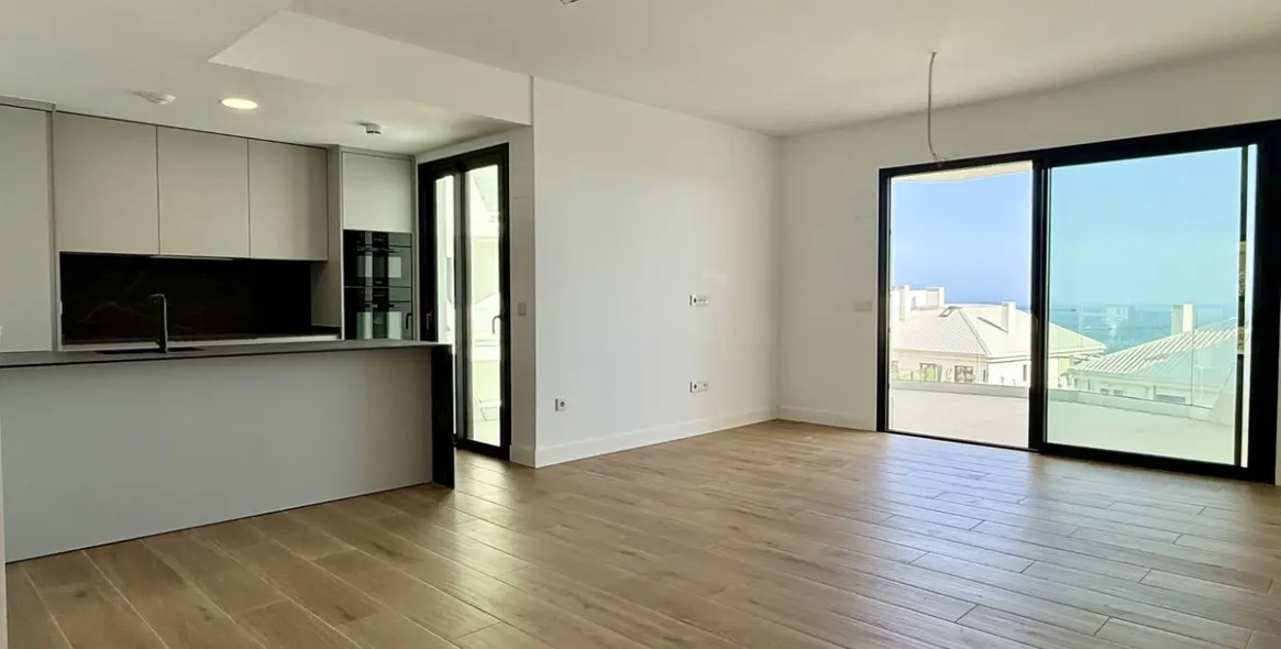 Продажа апартаментов на среднем этаже в Fuengirola 2