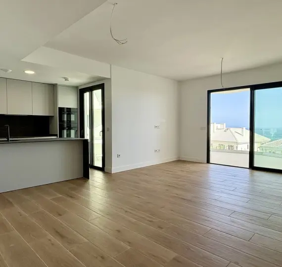 Продажа апартаментов на среднем этаже в Fuengirola