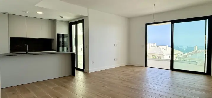 Продажа апартаментов на среднем этаже в Fuengirola 1