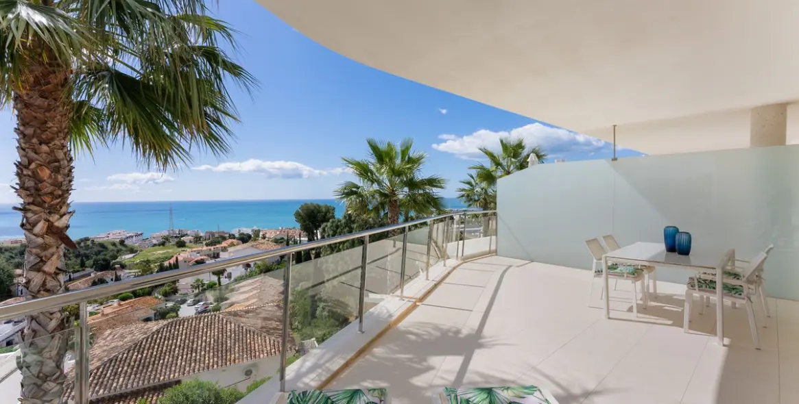 Продажа апартаментов на среднем этаже в Higueron 3