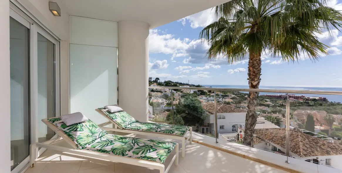 Продажа апартаментов на среднем этаже в Higueron 7