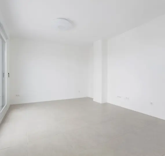 Sale of penthouse in Estepona