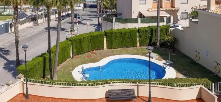 Sale of townhouse in Torremolinos 2