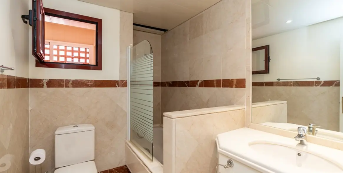 Sale of penthouse in Marbella 12