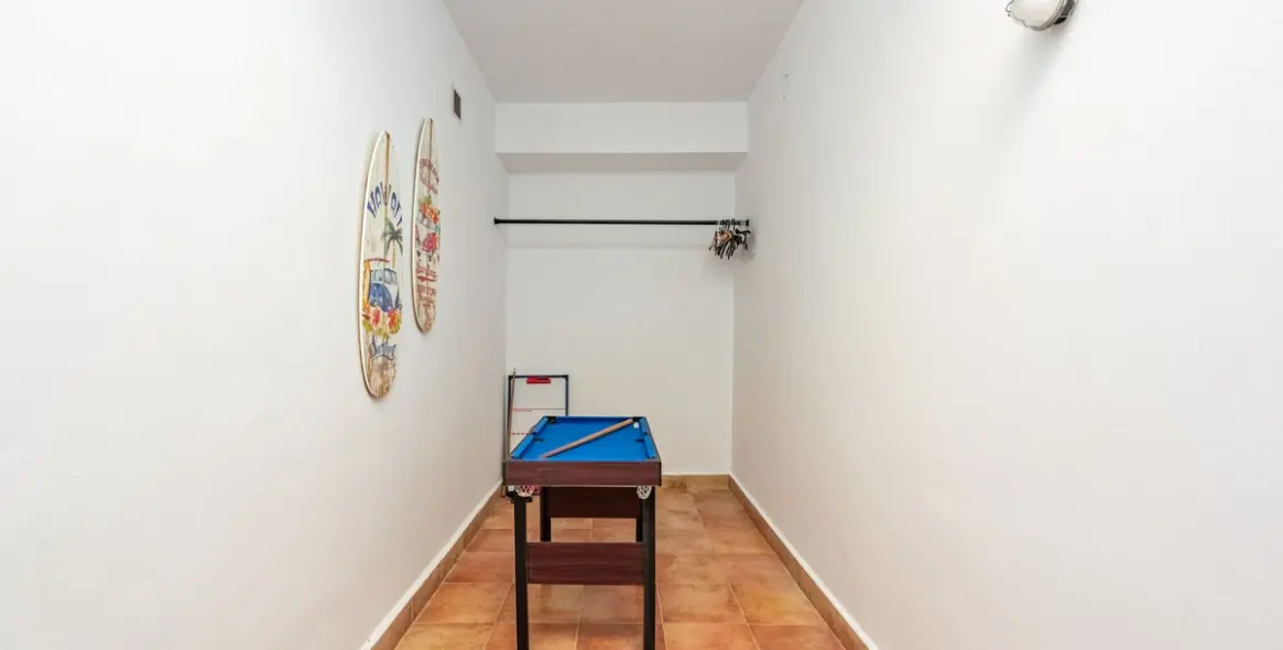 Продажа дома на две семьи в Benahavís 24