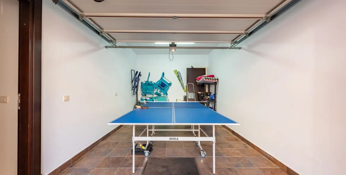 Продажа дома на две семьи в Benahavís 25