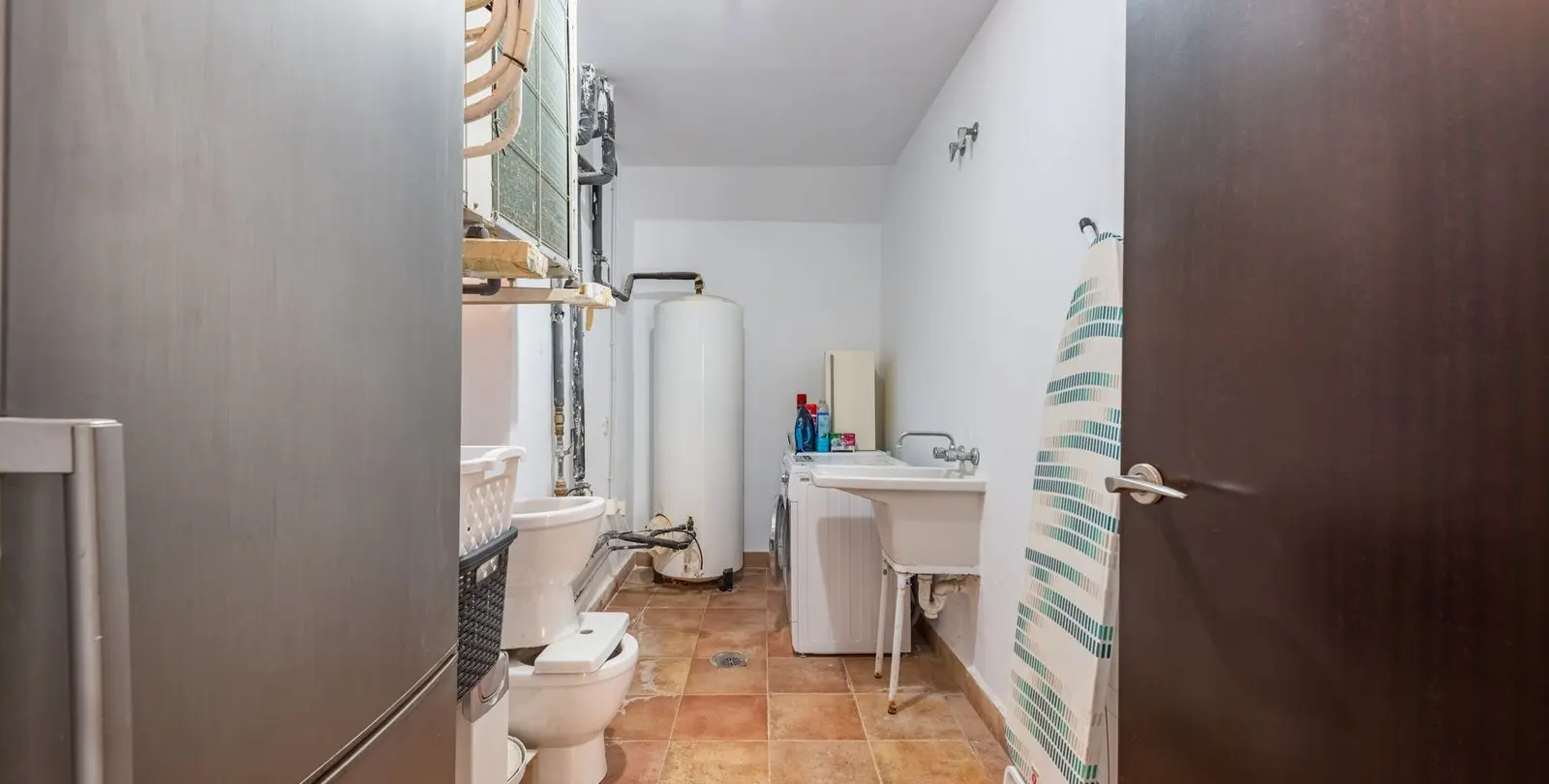 Sale of semi-detached house in Benahavís 23
