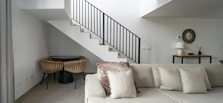 Sale of detached villa in Cancelada 0