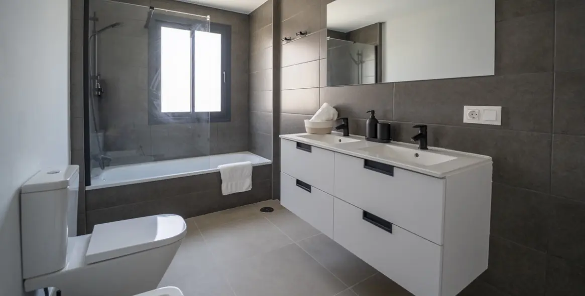 Sale of detached villa in Cancelada 8