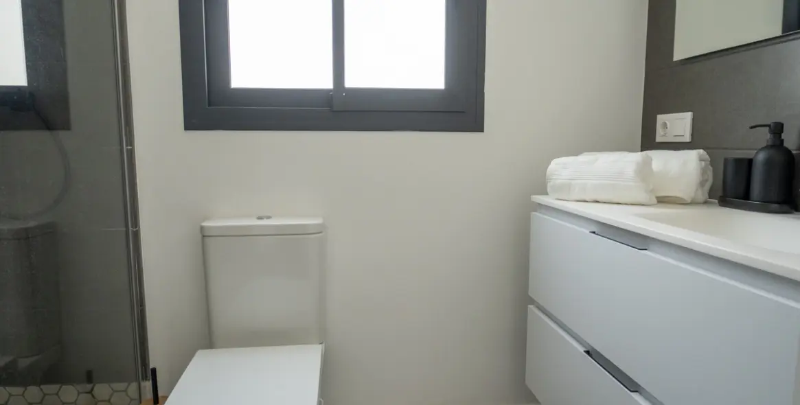 Sale of detached villa in Cancelada 11