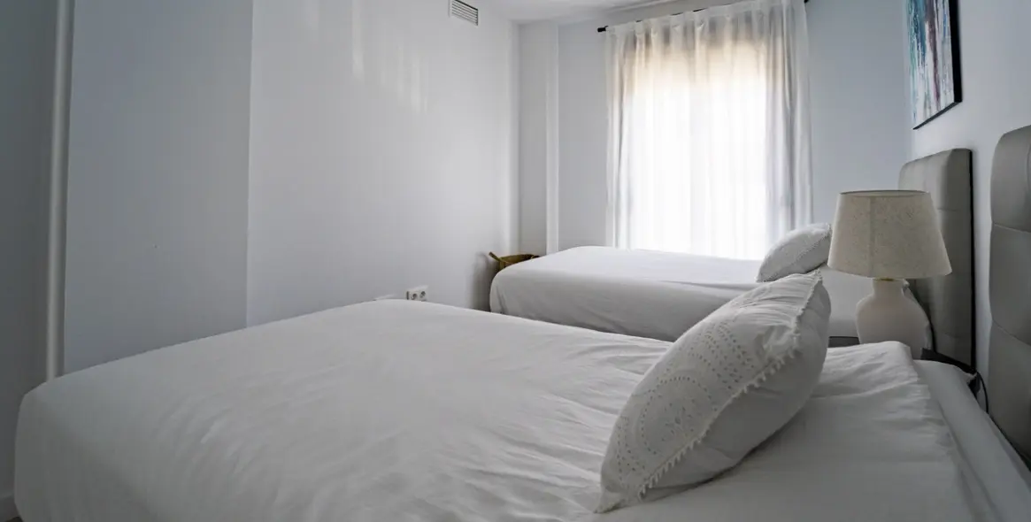 Продажа  отдельно стоящей виллы в Cancelada 18