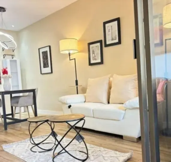 Sale of middle floor apartment in Nueva Andalucía