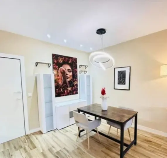 Sale of middle floor apartment in Nueva Andalucía