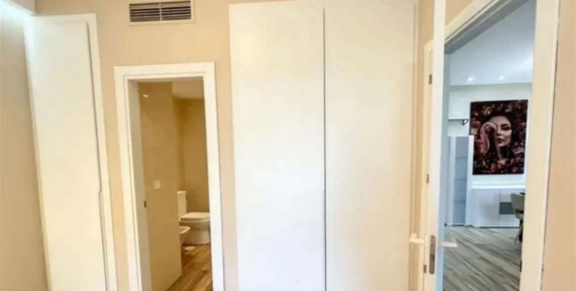 Sale of middle floor apartment in Nueva Andalucía 11