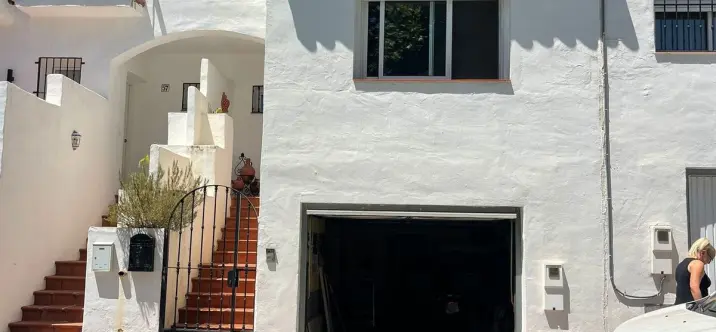 Продажа таунхауса в Estepona 0
