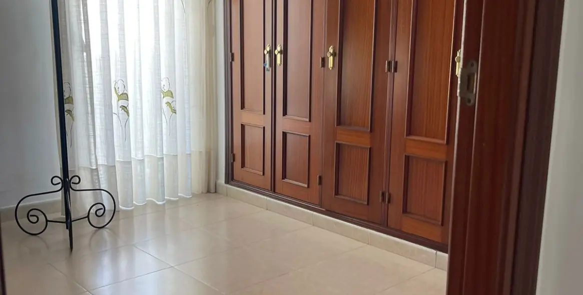 Sale of townhouse in Estepona 41