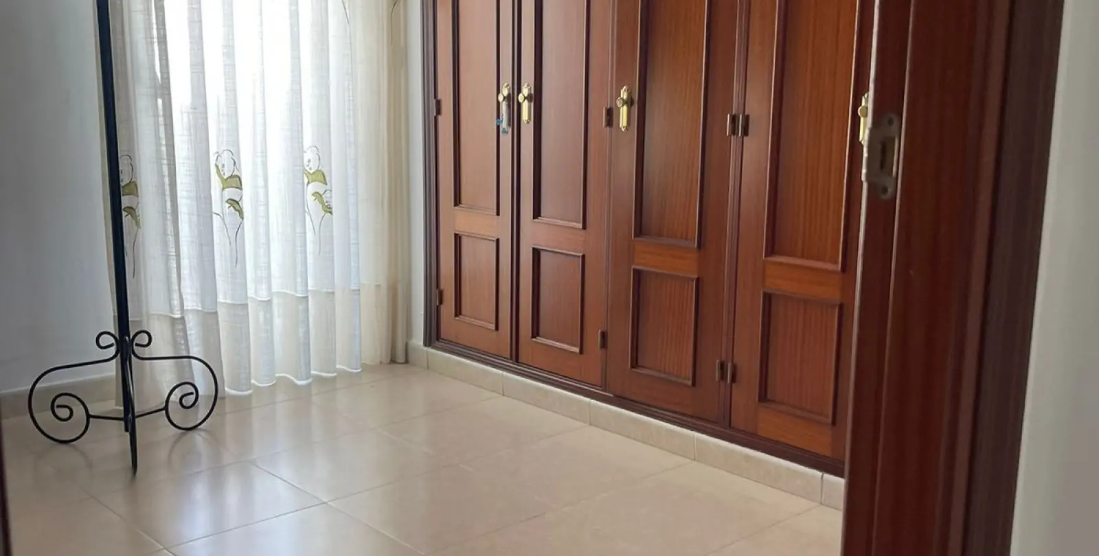 Sale of townhouse in Estepona 41