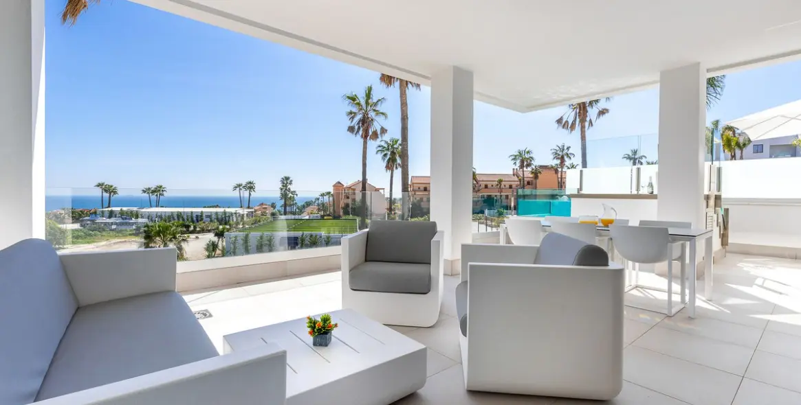Sale of ground floor apartment in Mijas 1