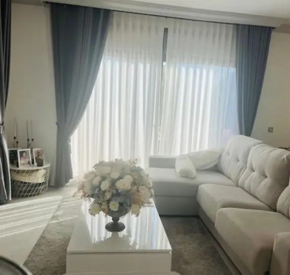 Sale of middle floor apartment in Estepona