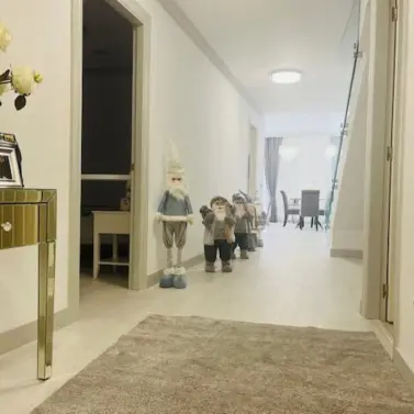 Sale of middle floor apartment in Estepona