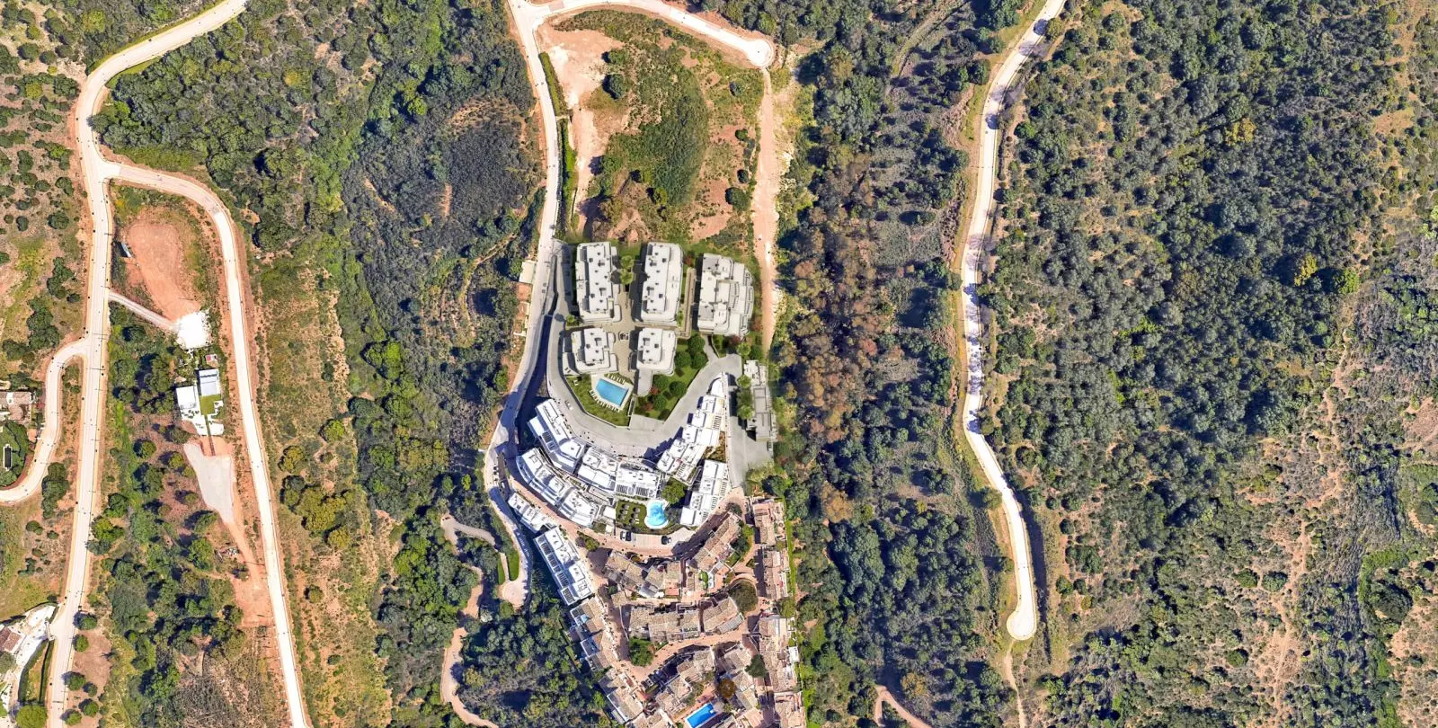 Sale of middle floor apartment in Marbella 17