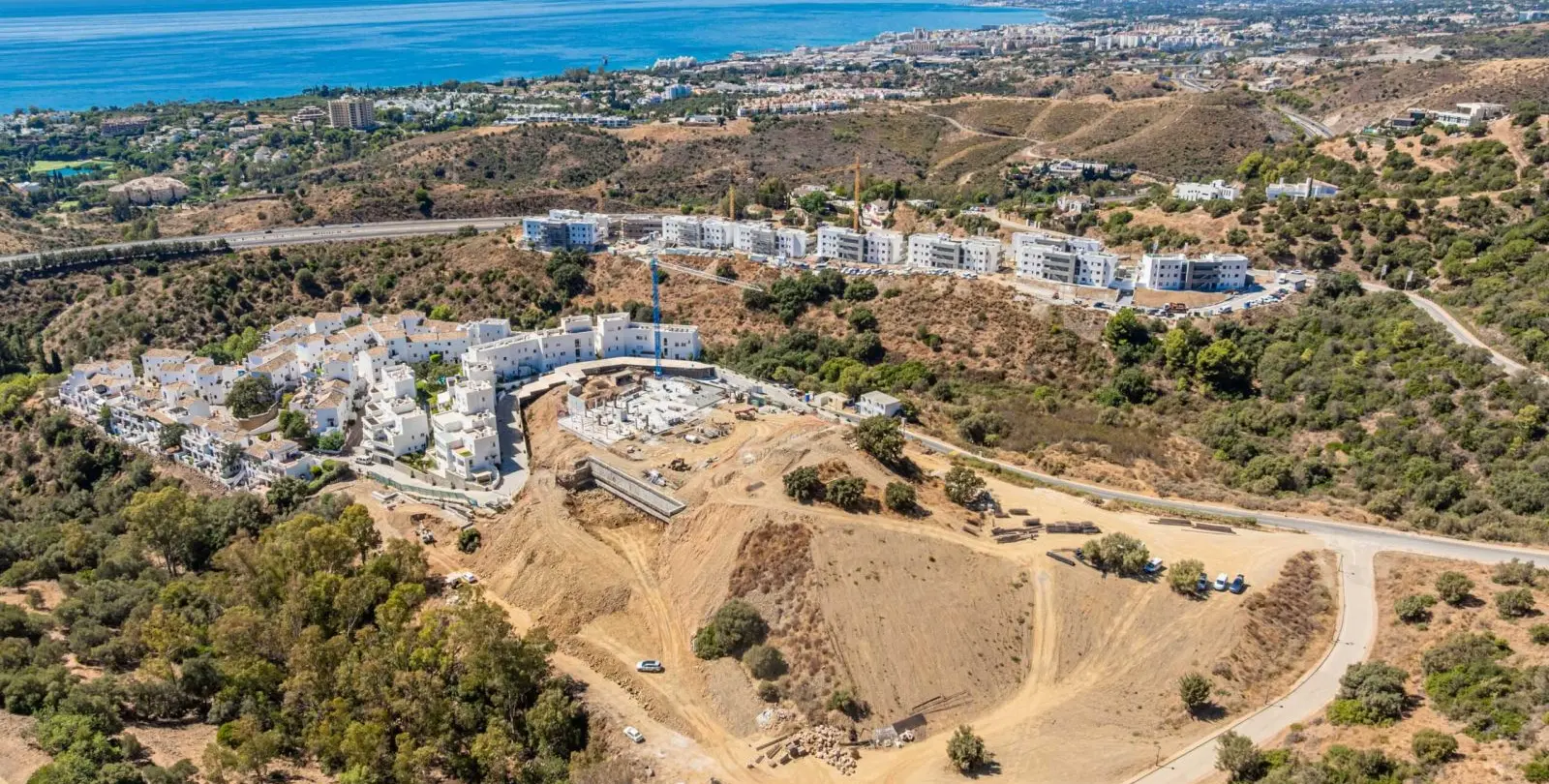 Sale of middle floor apartment in Marbella 52