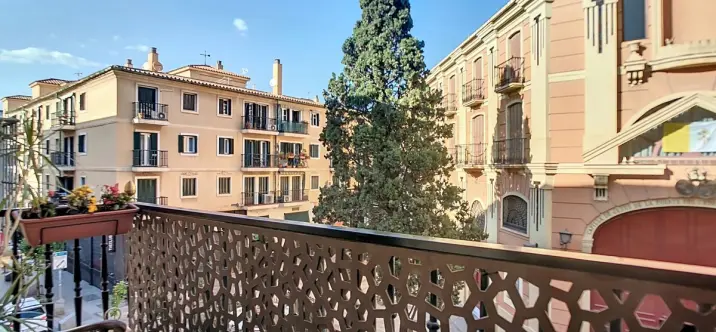 Продажа апартаментов на среднем этаже в Málaga 4