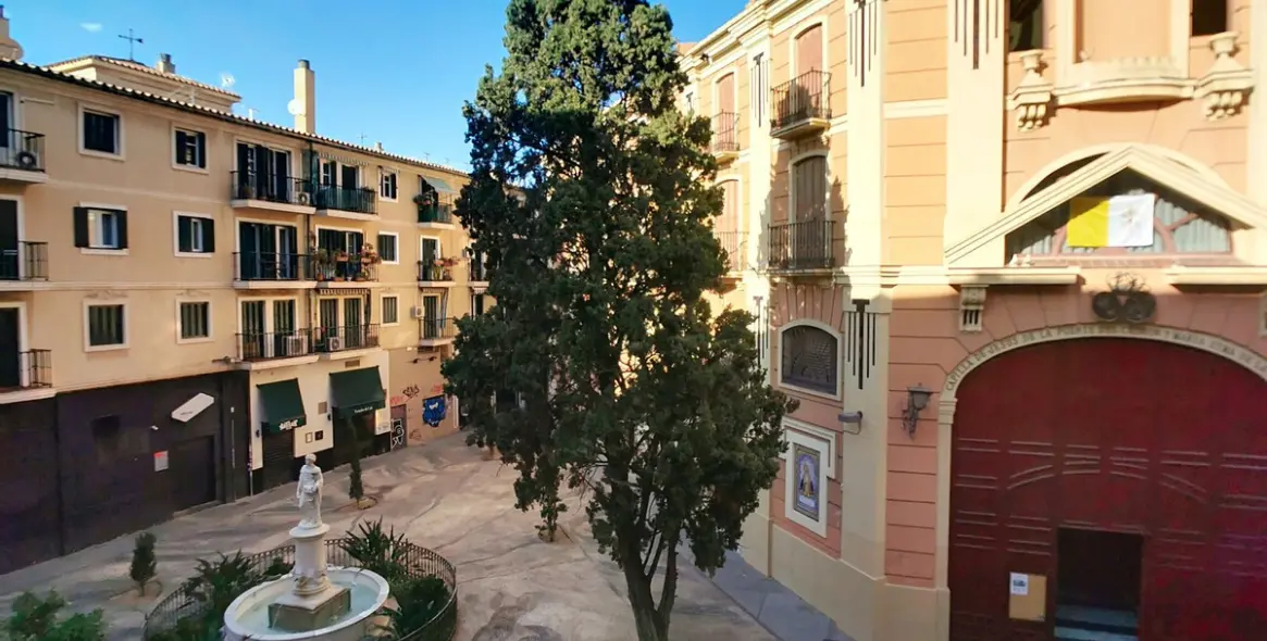 Продажа апартаментов на среднем этаже в Málaga 8