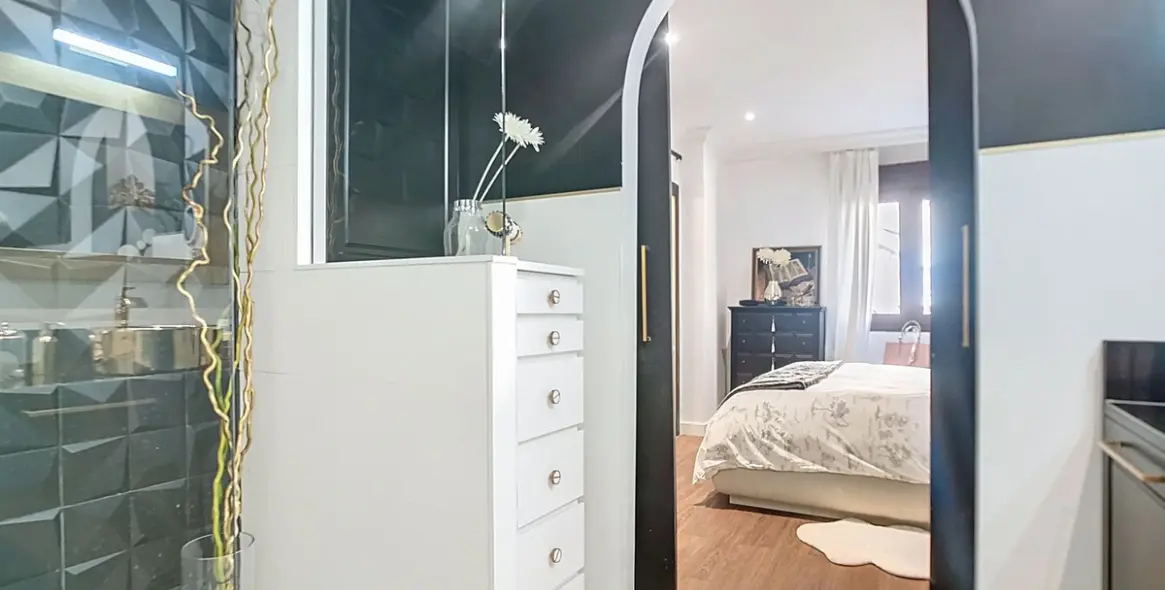 Продажа апартаментов на среднем этаже в Málaga 20