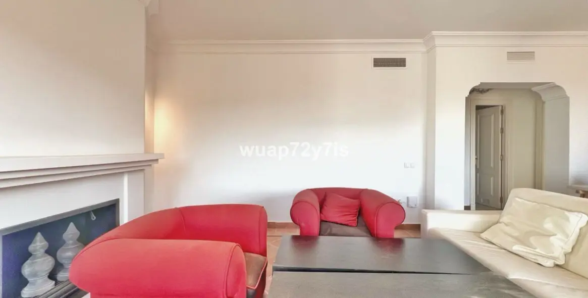 Sale of semi-detached house in Benahavís 11