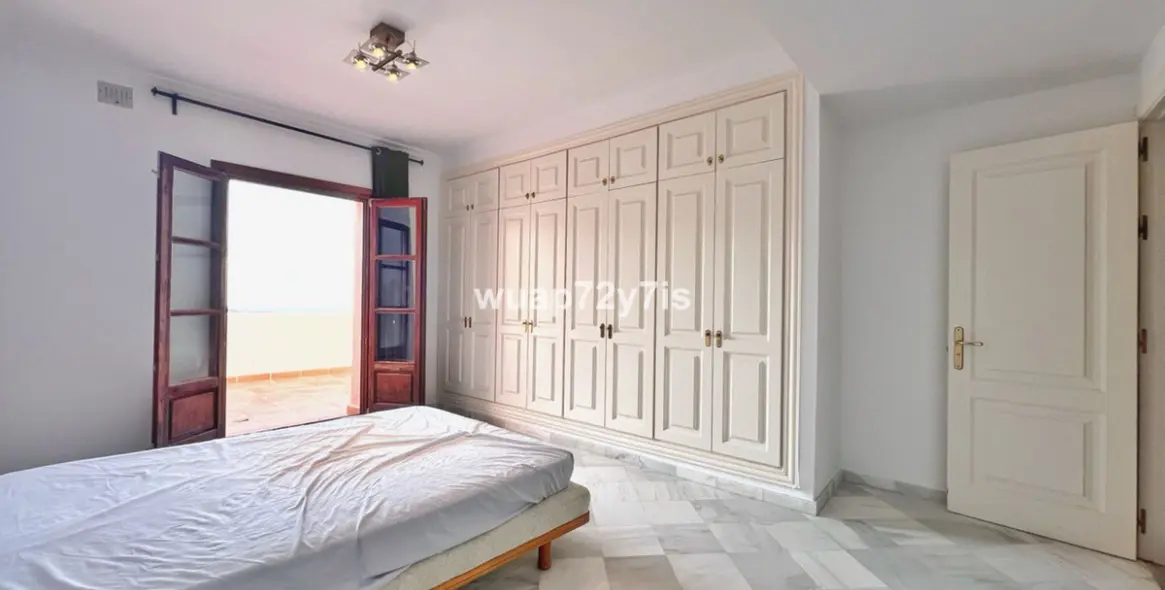 Sale of semi-detached house in Benahavís 22