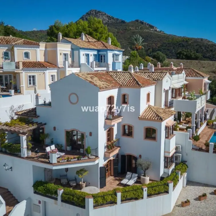 Venta de casa pareada en Benahavís