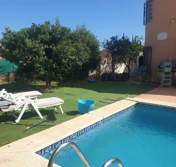 Detached villa R5046919