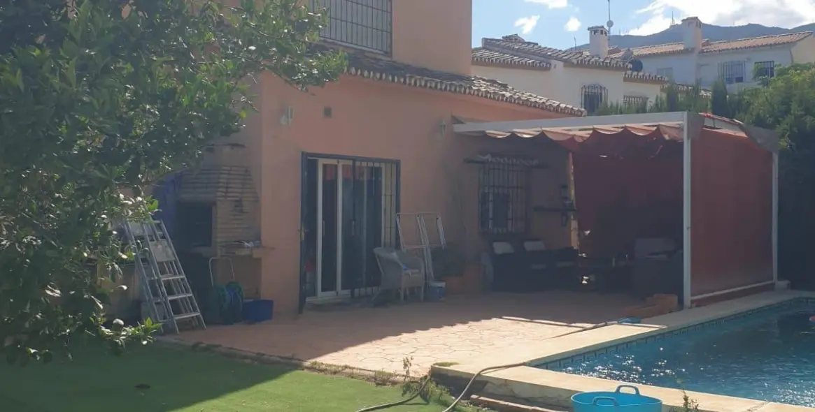Sale of detached villa in Benalmadena 4