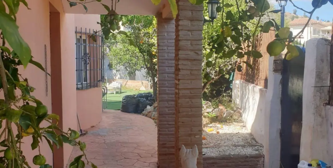 Sale of detached villa in Benalmadena 6