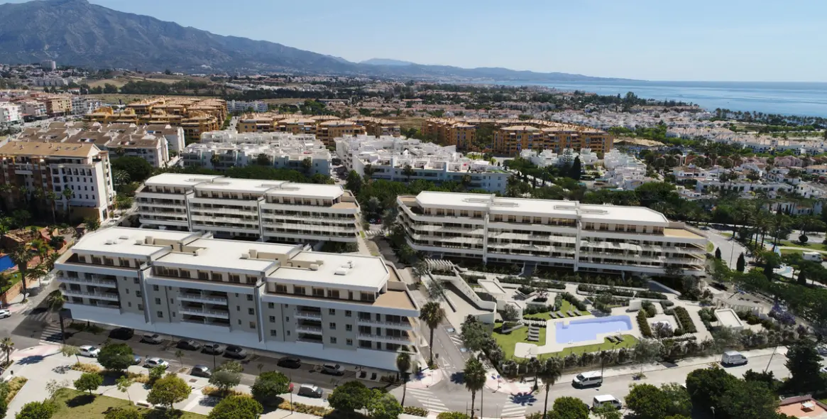 Sale of middle floor apartment in San Pedro de Alcántara 20