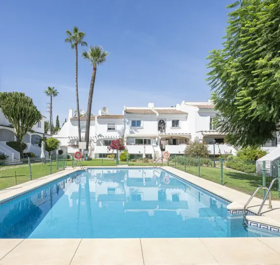 Дом на две семьи R5161273