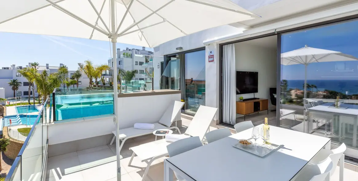 Sale of middle floor apartment in Mijas 3