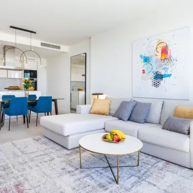 Sale of middle floor apartment in Mijas